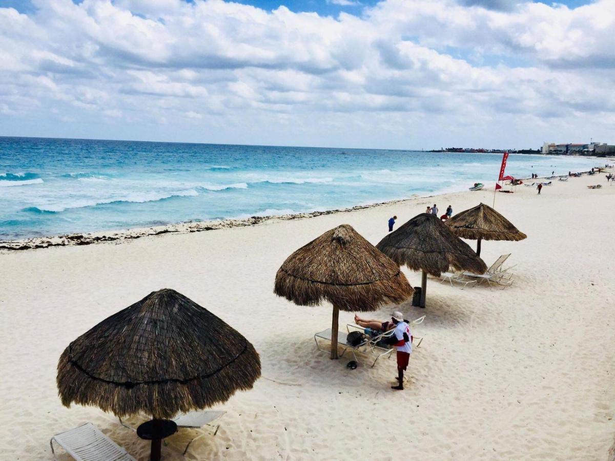 Brisas Sunset Apartment Cancun Exterior photo